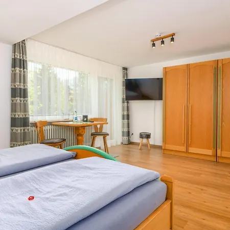 Wallgauer Hof Apartman *